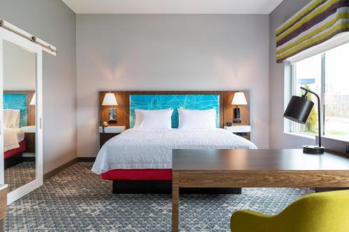Hampton Inn by Hilton Philadelphia International Airport