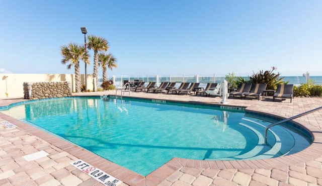 Hampton Inn Daytona Beach/Beachfront