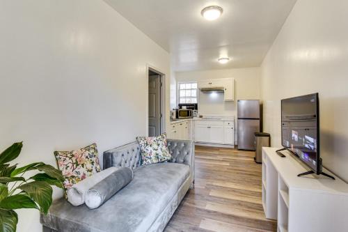 Hike & Sip in North Georgia: Apartment w/Deck