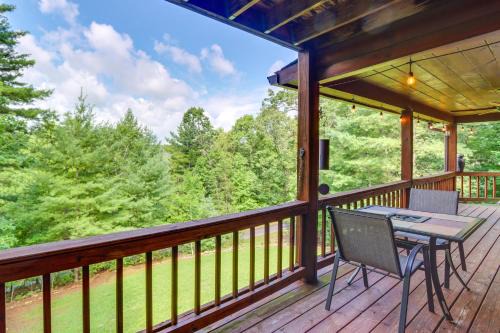 Hot Tub & Game Room: Charming Morganton Cabin!
