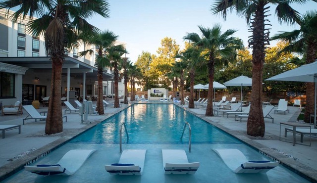 Hotel Indigo Mount Pleasant by IHG