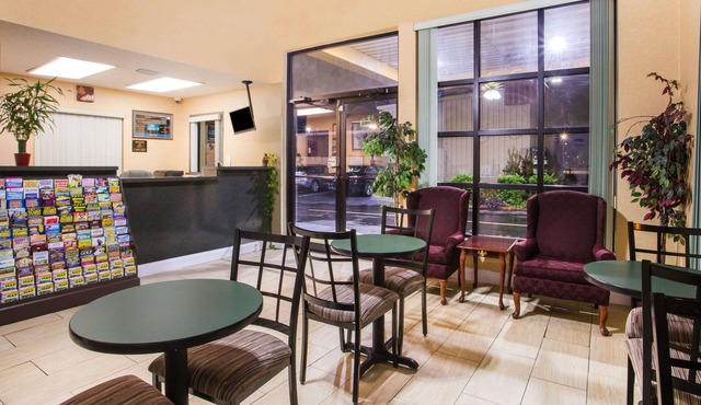 Howard Johnson by Wyndham Panama City
