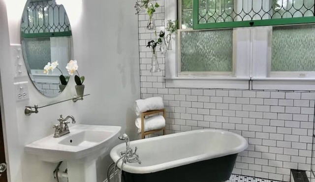 Huge 1930's Historic Home. Walk to downtown/park. Updated. A rare find