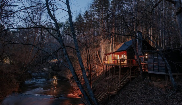 Hygge Hollow Cabin on Fightingtown Creek