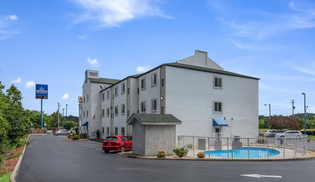 Ideal Stop Near Knoxville’s Top Spots – Budget-Friendly Comfort | 3 Units
