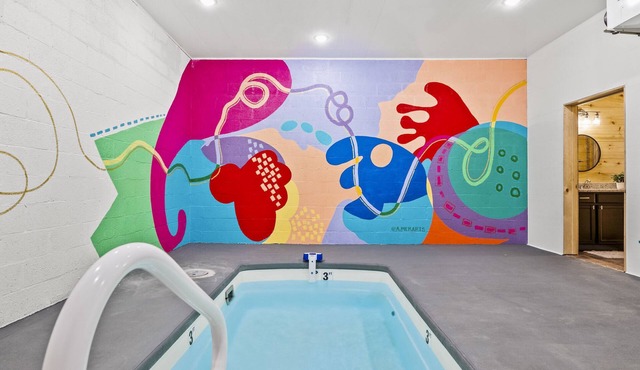 Indoor Heated Pool, Hot Tub, Stargazing Deck, Laser Tag, Arcades, Grill