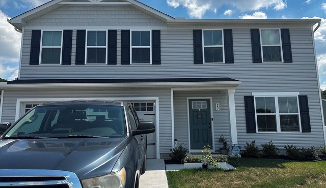 Ironman & Eagleman - New 4-bedroom Home in Charming Cambridge
