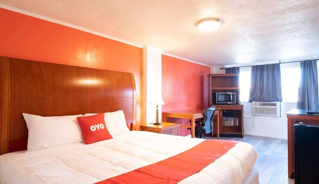 Jonesboro|Queen Bed Non Smoking