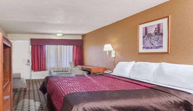 Knights Inn Murfreesboro