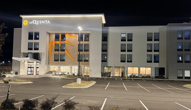 La Quinta Inn & Suites by Wyndham Jackson