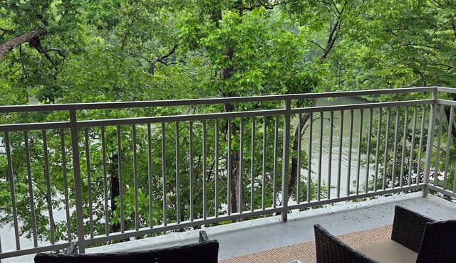 Lakefront Retreat on Lake Marion – Perfect for Fishing & Relaxation