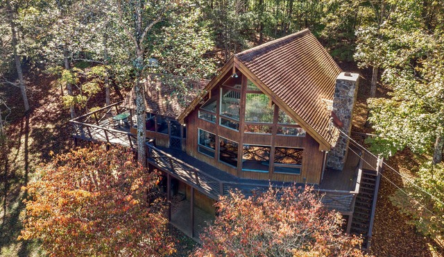 Lakeview Cedar Chalet