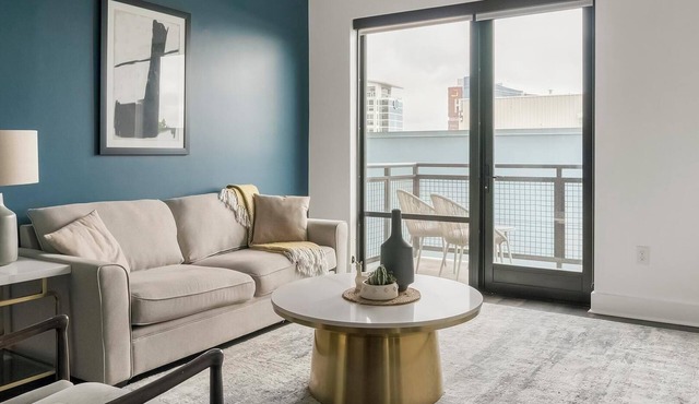 Landing | Amazing 1BD, Clubhouse, Pool