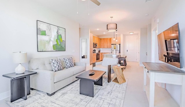Landing | Amazing 2BD, Clubhouse, Pool