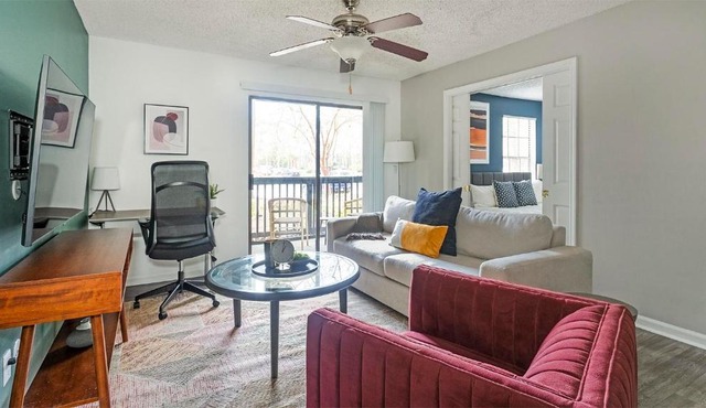 Landing Amazing 2BD Gym Courtyard