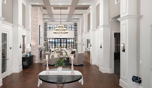 Landing at Abberly Market Point - 1 Bedroom in Downtown Greenville