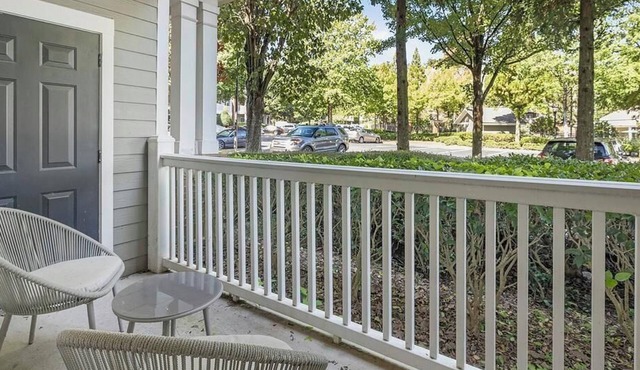 Landing at Parkside Center - 1 Bedroom in Town Center