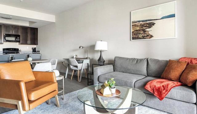 Landing | Beautiful 1BD, Game Room, Yoga Studio