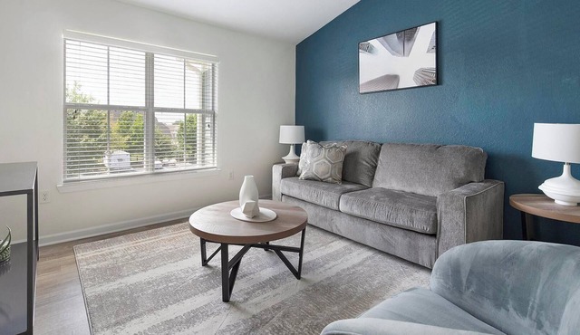 Landing | Chic 1BD, Game Room, Gym