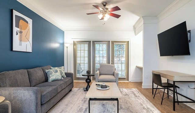 Landing | Incredible 2BD, Game Room, Clubhouse