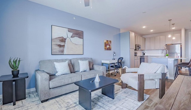 Landing | Incredible 2BD, Gym, Game Room