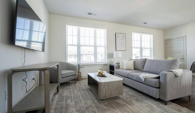Landing | Modern 1BD, Clubhouse, Gym