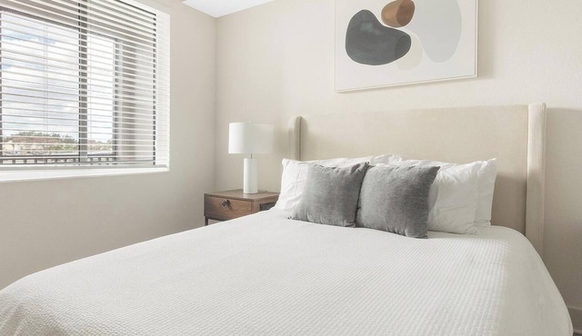 Landing | Modern 1BD, Clubhouse, Yoga Studio