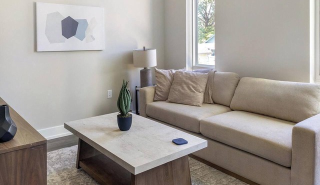 Landing | Modern Studio in Caraleigh