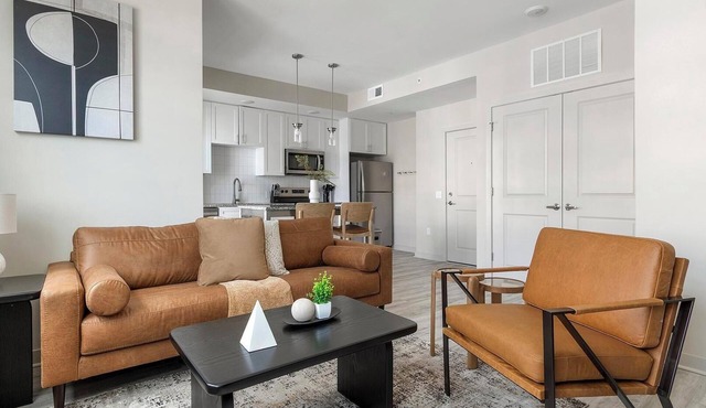 Landing | Spectacular 1BD, Gym, Clubhouse