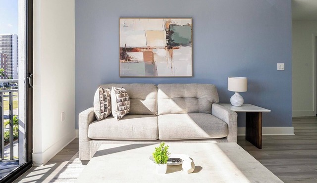 Landing | Spectacular 2BD, Rooftop Lounge, Gym