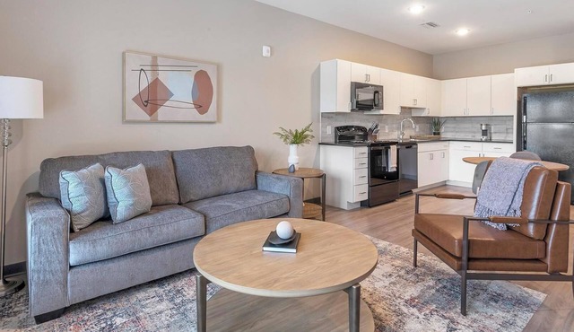 Landing | Stylish 1BD, Rooftop Lounge, Yoga Studio