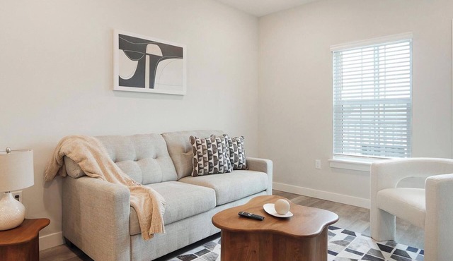 Landing | Stylish 2BD, Gym