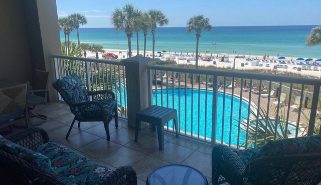 Last minute cancelation for July 26-31. ! VIP Beach Chair service Included