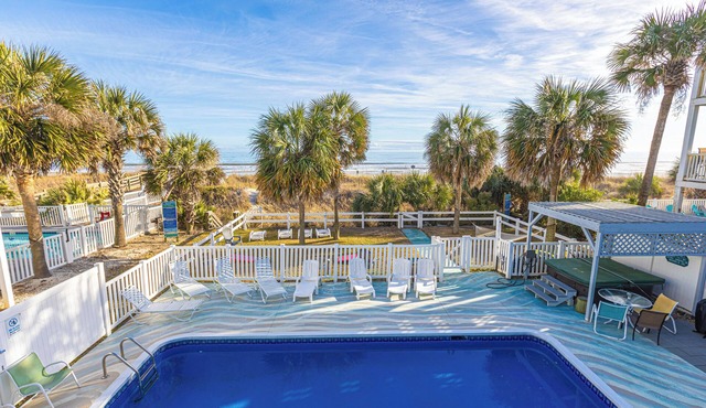 Lavish Accessible On Ocean: 4 Kings, Huge Private Pool/Yard/Spa/Patio/GameTables