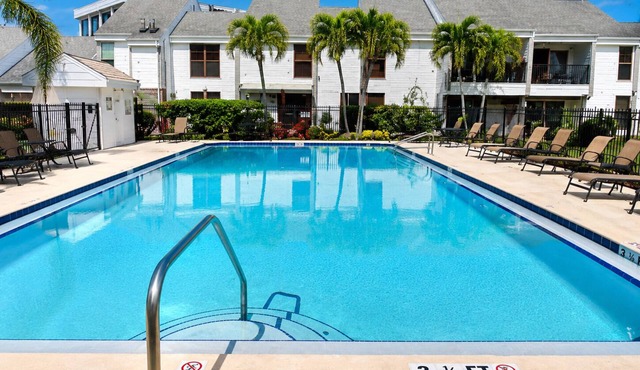 Living at the Palms