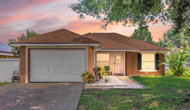 Logan Mickey House! pool house near Disney parks. Beautiful cozy 3bed house!