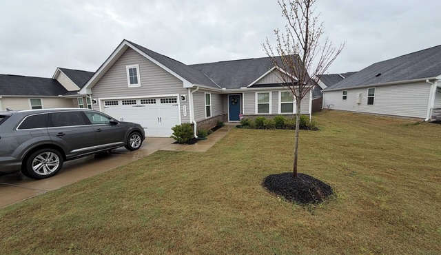 Lovely 3-bedroom house with AC in charming Reidville