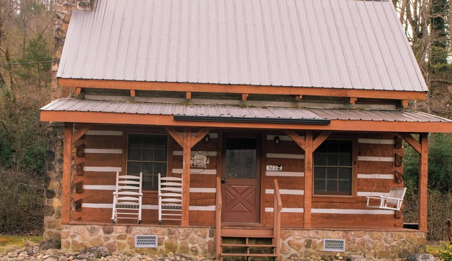 Lover's Leap- TIny Cabin Getaway!