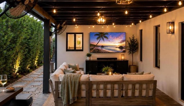 Luxe Miami Lakes Retreat Near Hard Rock Stadium