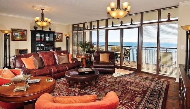 Luxurious Oceanfront 5-Bedroom Condo with Sweeping Views and Modern Amenities