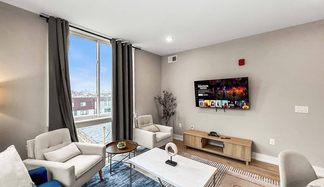 Luxury 1BD | 2 Beds | Northern Liberties