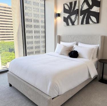 Luxury Buckhead Stay with Skyline Views