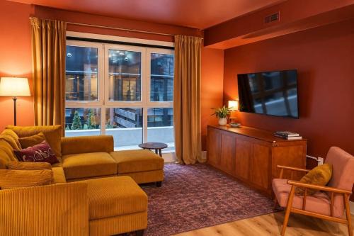 Luxury King 2BR 4 Beds Sleeps 8 Near the Met