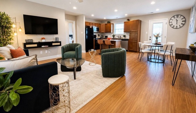 Luxury Knoxville Family Retreat Near UT!