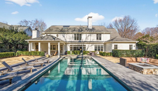 Luxury Midtown Atlanta Estate - VIPs, Families and Corporate Stays