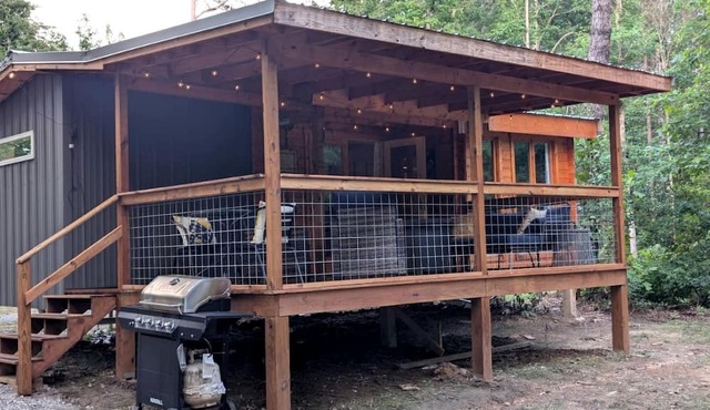 Luxury Woodland Cabin Near The Caverns & Savage Gulf, Tennessee