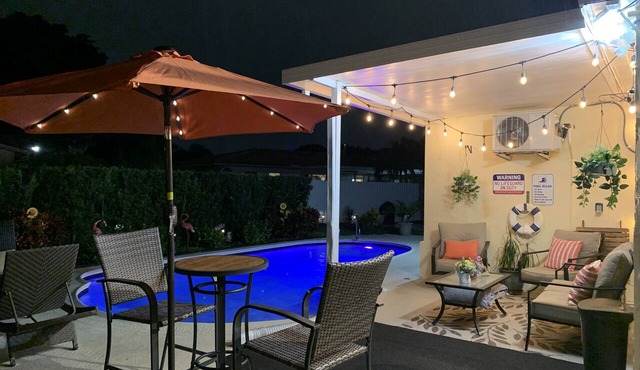 Master Suite with Private Pool