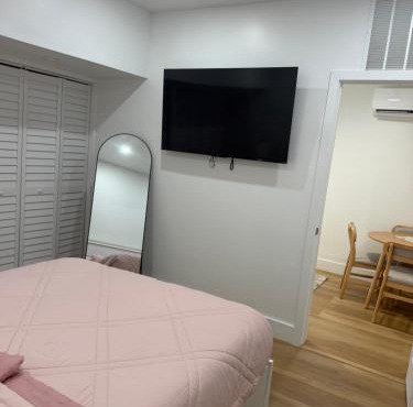 Miami vibes studio
