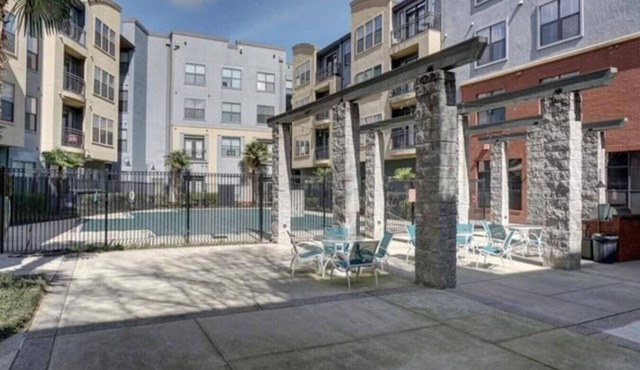 Midtown ATL 1BR Walk to Atlantic Station