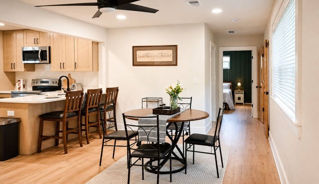 Minutes to Atlanta Airport/Downtown, Yard, Fire Pit, Sleeps 10